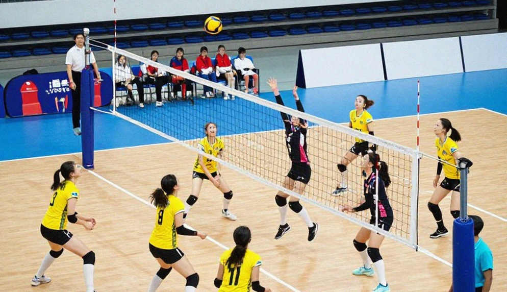 Thirty Years of the NCAA Women's Volleyball MOP: The Crack Is in the Position, Not the Star