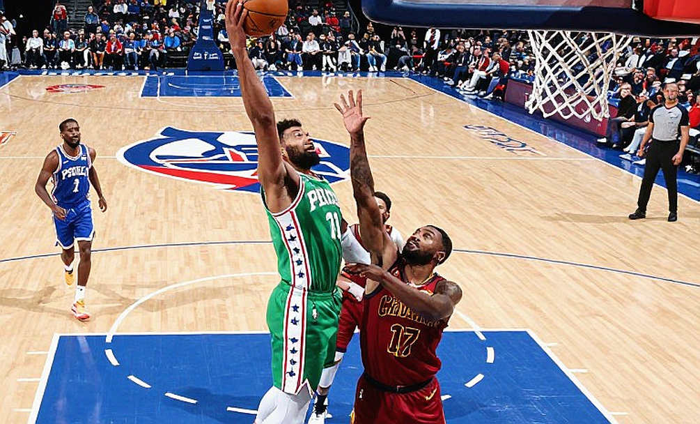 Fabian White double-double, Çayırova thắng Bursaspor: bản tin không có tỷ số