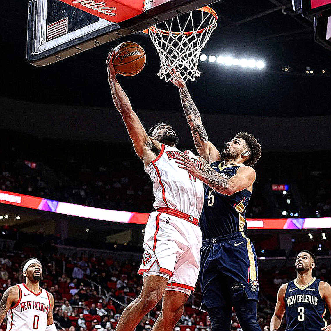 Giannis ở Miami: hai tòa tháp không bắn xa và cửa sổ vô địch hai năm