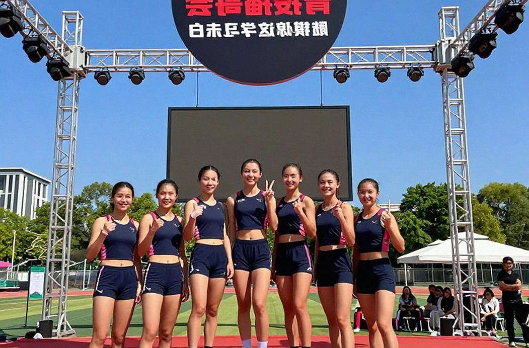 Ô trống trong bảng phân tích: khi phòng tin thể thao đọc nhầm sự im lặng