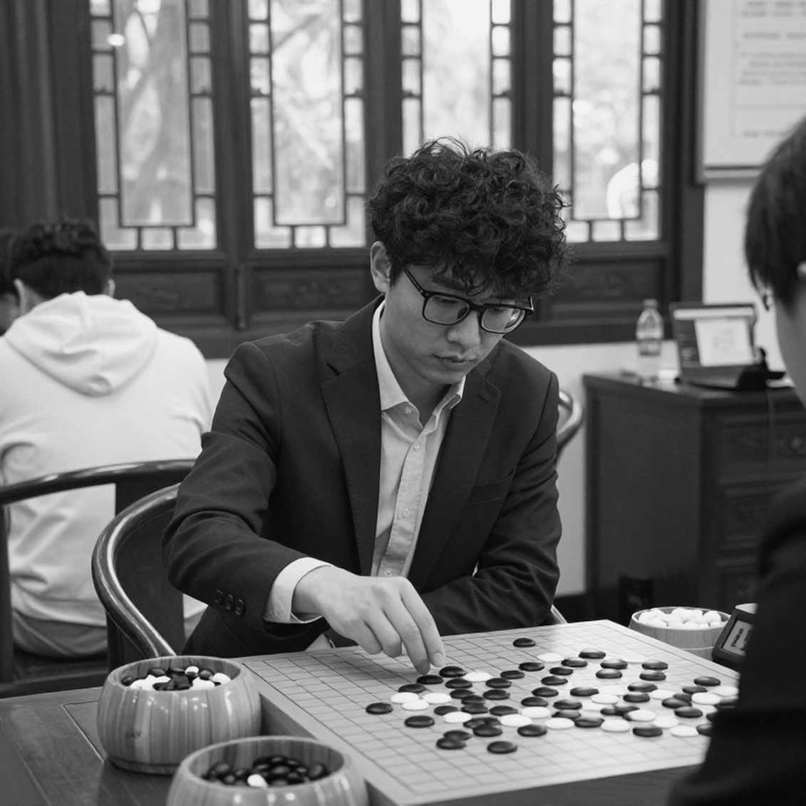 Chess Analysis: Insufficient Information Leading to No Conclusion Chess Analysis: Insufficient Information Leading to No Conclusion