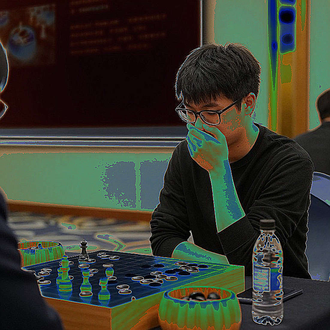 Scandinavian Defense: khóa học 60 phút, tên tuổi Carlsen và một tiêu đề lệch nội dung