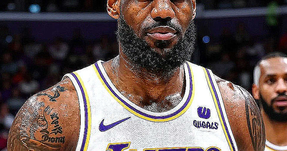 Bên trong guồng máy tin chuyển nhượng bóng rổ: khi dữ liệu vắng mặt, tin đồn lên ngôi