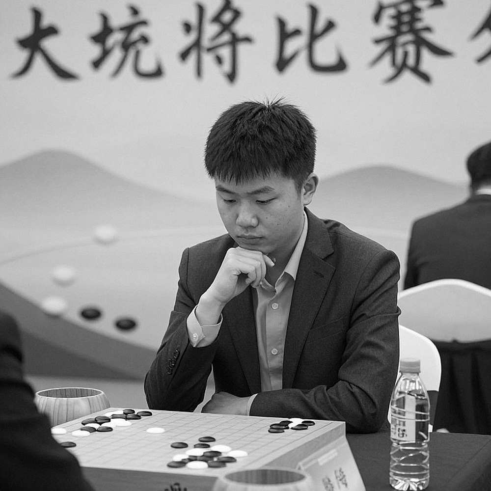 Elephant Gambit: nước d5 ở nước thứ hai, khóa học 60 phút và cái tên bị mượn