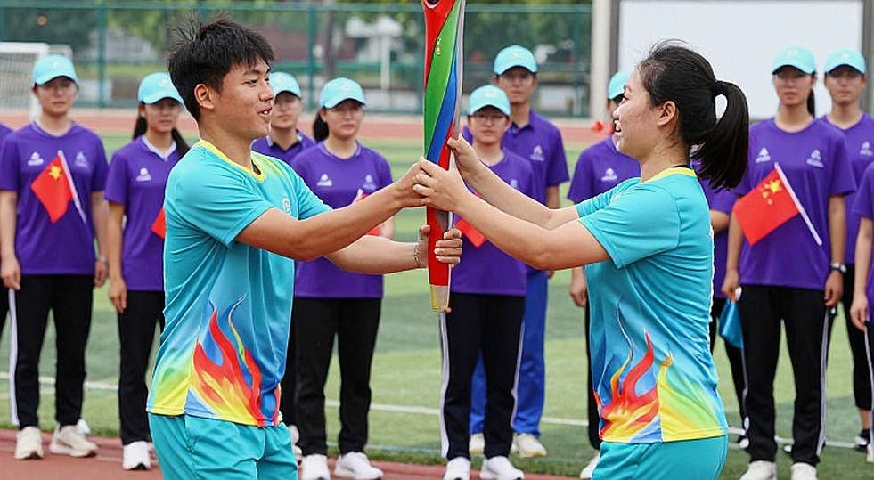 Thụy Điển 3-1 Ba Lan: Bàn thắng phút thứ tám và tấm bản đồ quyền lực bị vẽ lại ở bảng H Thụy Điển 3-1 Ba Lan: Bàn thắng phút thứ tám và tấm bản đồ quyền lực bị vẽ lại ở bảng H