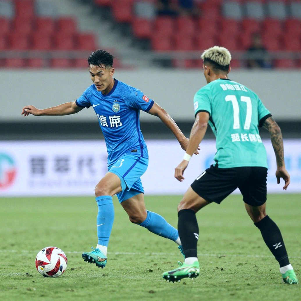 Olaha Manh Duc and the No.9 void: Vietnam are buying time, not goals