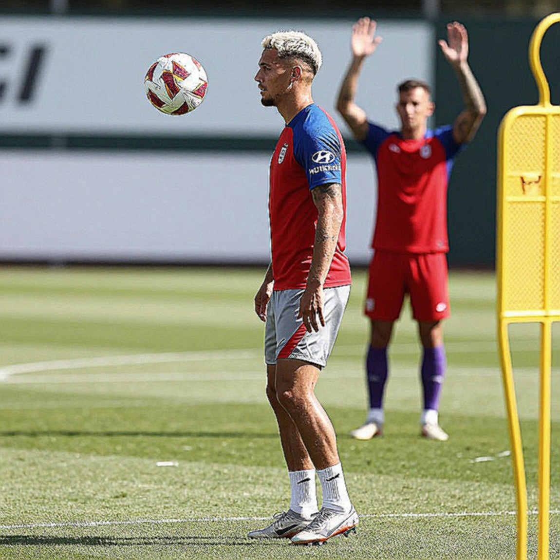 JJ Gabriel, the October 6 Milestone and Four European Giants: Manchester United's Retention Equation
