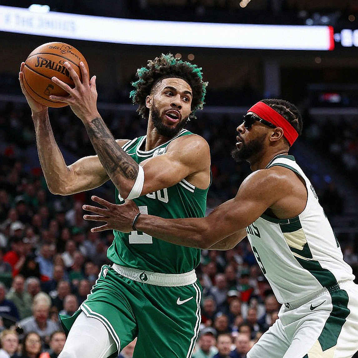 Tim Cone lên tiếng phủ nhận tin đồn rạn nứt với Justin Brownlee: 'Chúng tôi nợ anh ấy' Tim Cone lên tiếng phủ nhận tin đồn rạn nứt với Justin Brownlee: 'Chúng tôi nợ anh ấy'